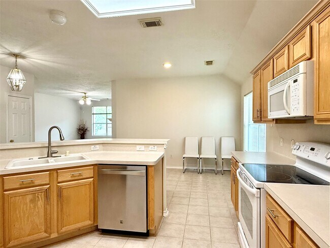 Foto del edificio - 5610 Gaffney Ln