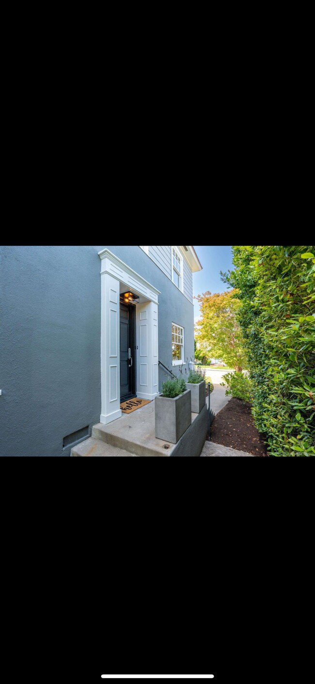 Foto del edificio - 3531 Curtis St