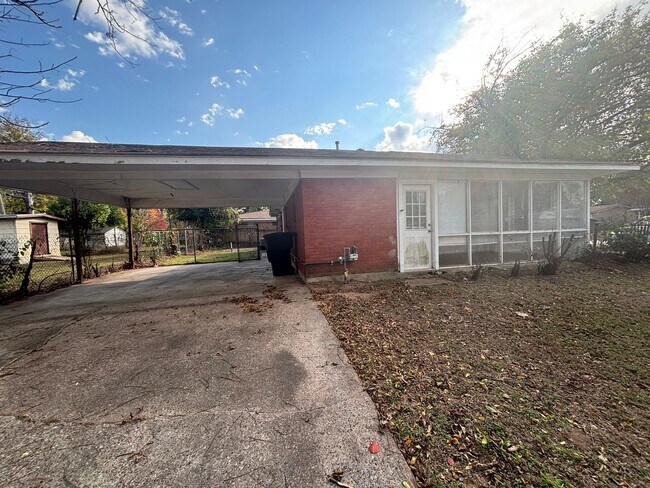 Foto del edificio - Shady Grove