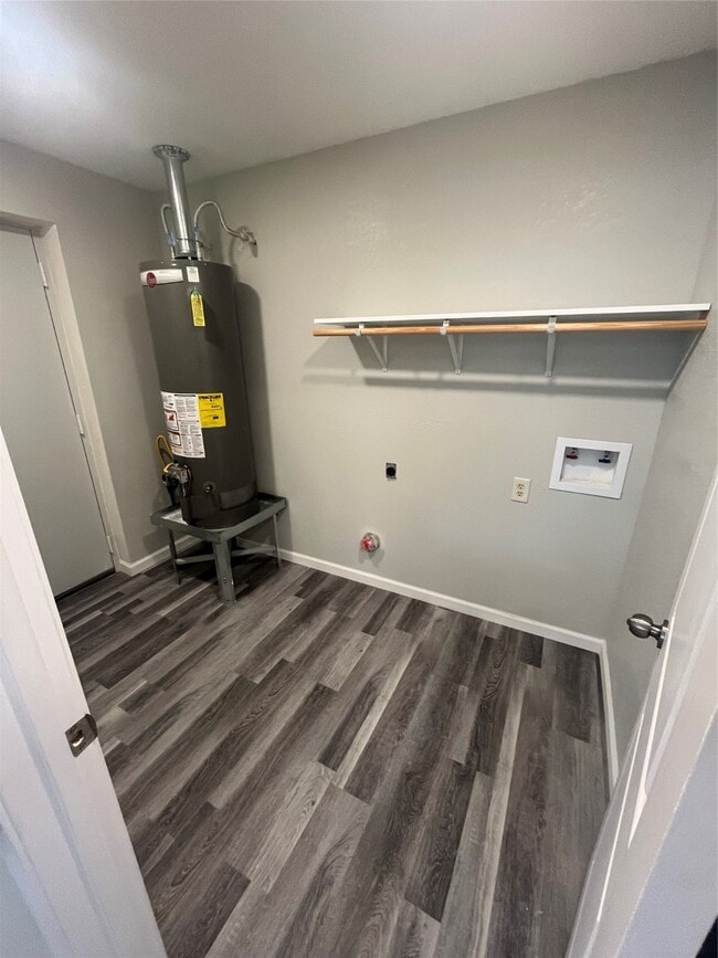 Building Photo - 316 E A St