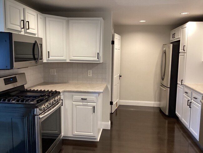 Foto del edificio - 724 Lynnfield St
