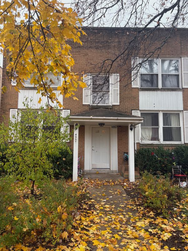 Primary Photo - 4957 Hull St