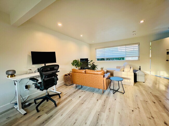 Foto del edificio - 821 Valley Ave