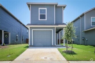 Building Photo - 12116 Thoroughbred Dr