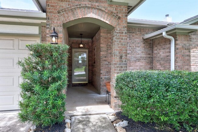 Building Photo - 1617 Abbey Ln