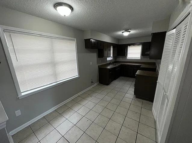 Foto del edificio - 6167 Lacewood Cove