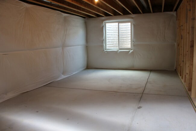 Building Photo - 3 bedroom, 2 bath in Severance!