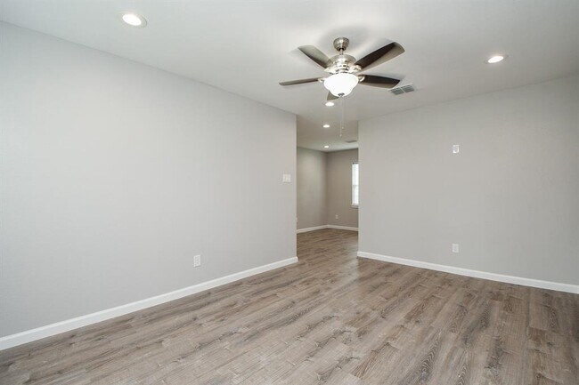 Foto del edificio - 2330 Brea Crest St
