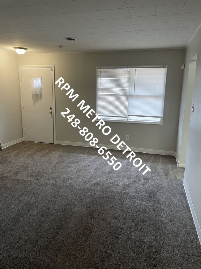 Building Photo - 2 Bedroom Ranch in Inkster