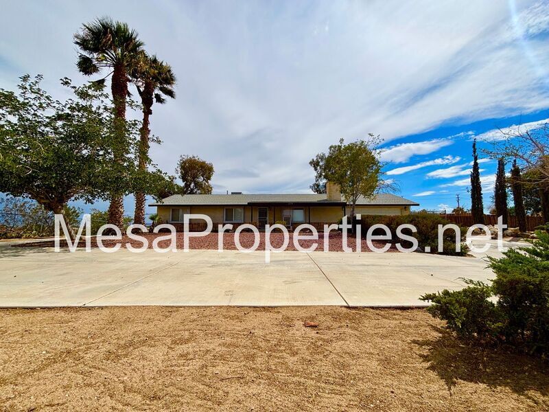 Primary Photo - 16578 Odell Ave