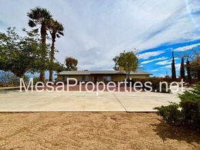 Building Photo - 16578 Odell Ave