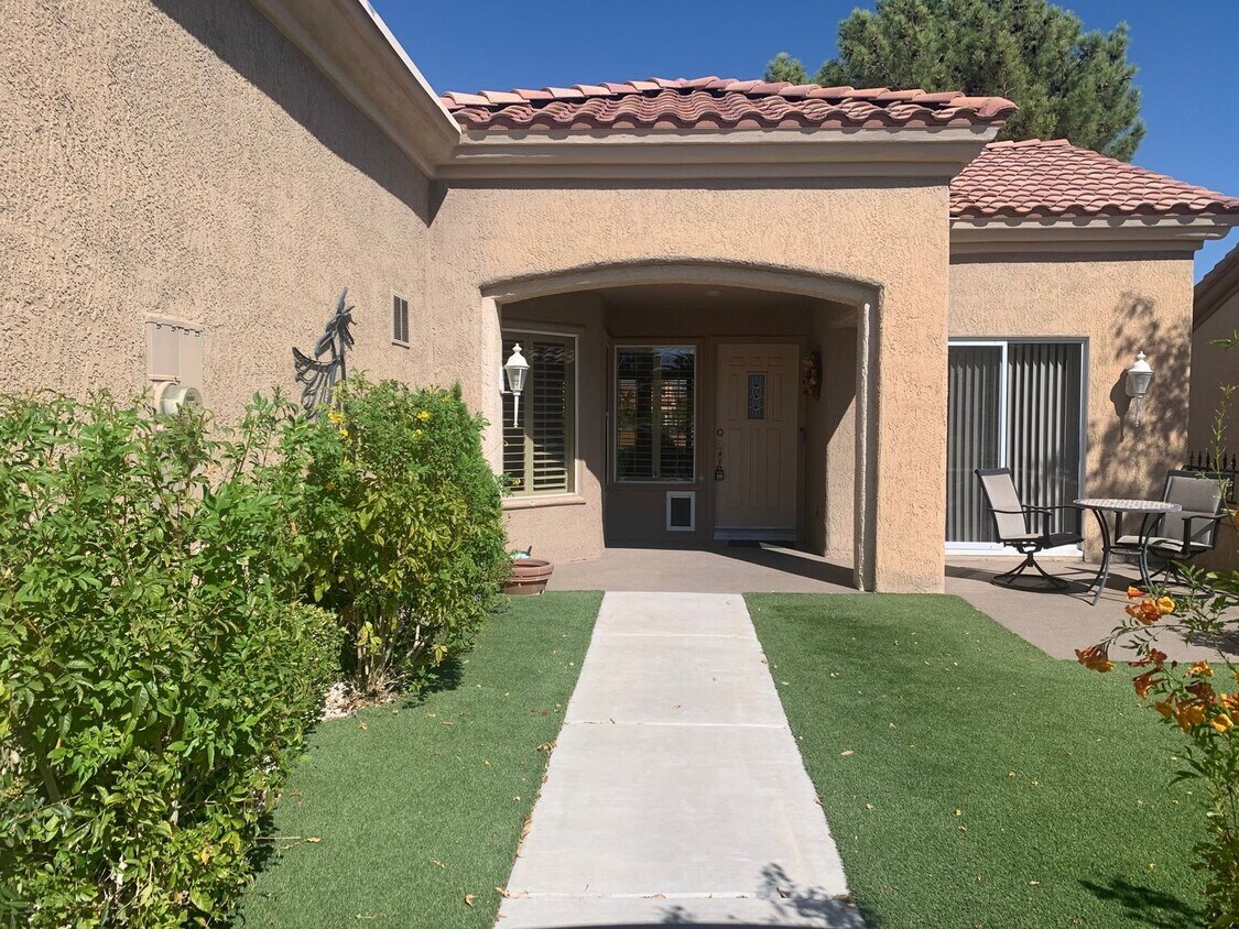 9456 January Dr, Las Vegas, NV 89134 Townhome Rentals in Las Vegas NV