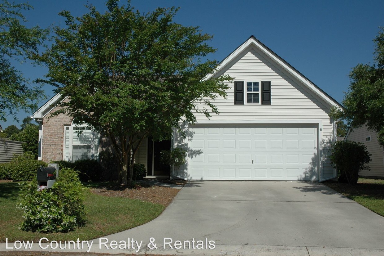 Foto principal - 3 br, 2 bath House - 23 Lake Linden Drive