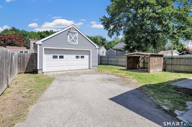 Building Photo - 41 Frisbie St