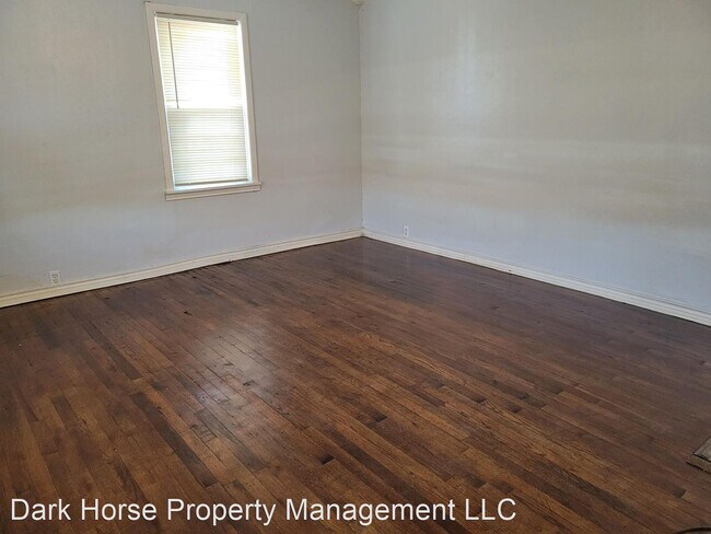 Building Photo - 2 br, 1 bath House - 617 Monroe