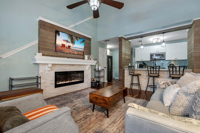 Foto del edificio - 2738 W Tharpe St