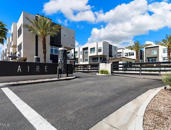 Foto del edificio - 6850 E McDowell Rd