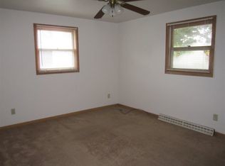 Building Photo - 1507 E Calumet St