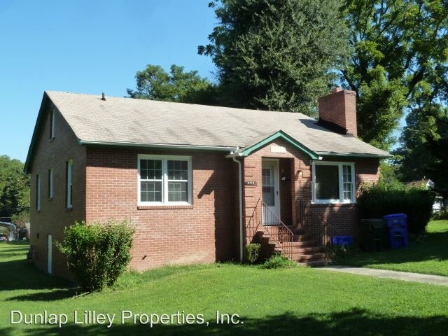 Primary Photo - 3 br, 1 bath House - 308 McDade St