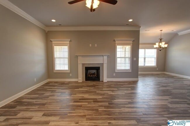 Building Photo - 13713 Callaway Dr