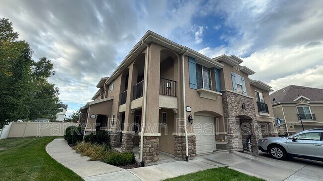 Foto del edificio - 61 S Clayton Ct