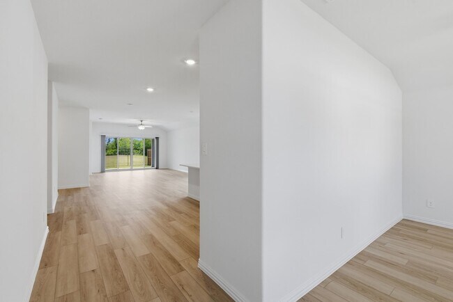 Foto del edificio - 3407 Copperwood Dr