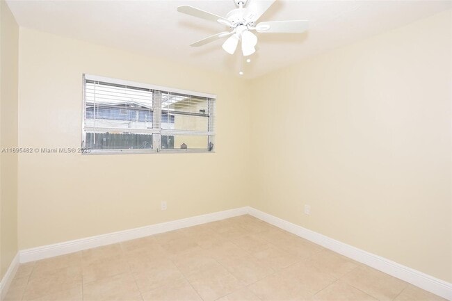 Building Photo - 3141 Jackson Blvd