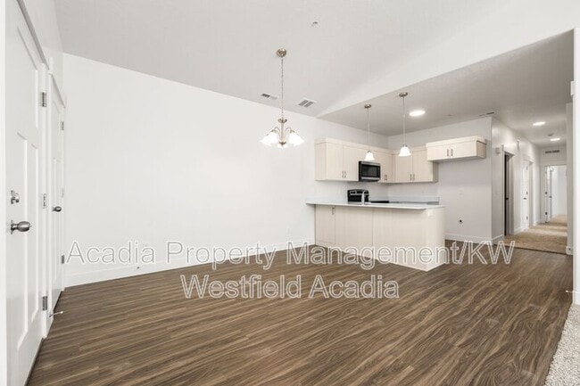 Building Photo - 13714 S Hanley Ln