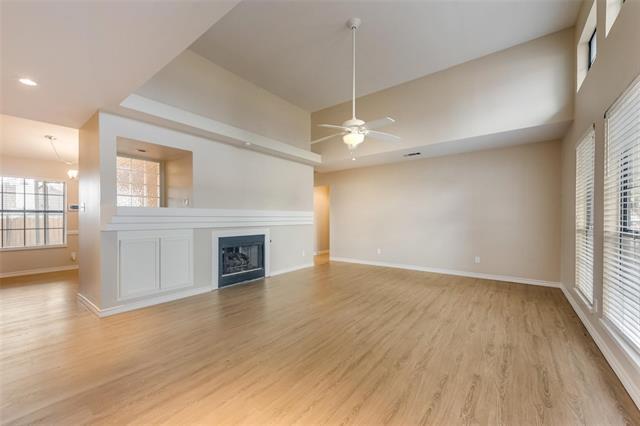 Building Photo - 300 Plum Hollow St