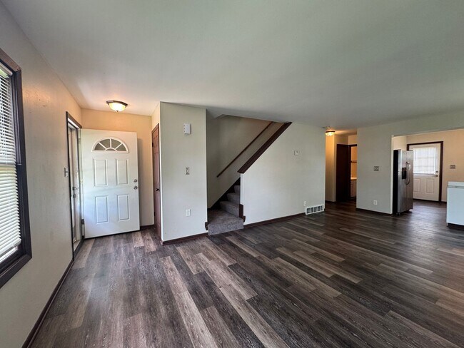Foto del edificio - Your new Townhouse Awaits! 3 Bed / 1.5 Bat...