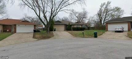 Building Photo - 2790 W Primrose Ln