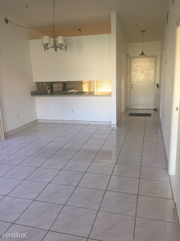 Foto del edificio - 2 br, 2 bath Townhome - 10847 SW 117 Place