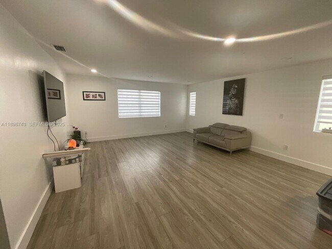 Foto del edificio - 12100 SW 271st St