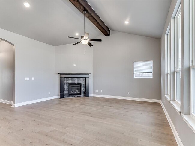 Foto del edificio - 1617 SW 157th St