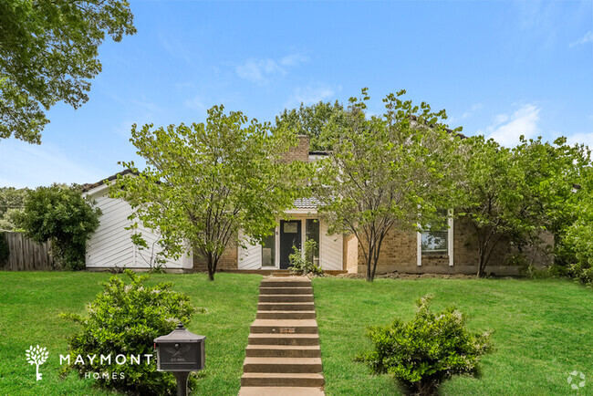 Building Photo - 1833 Wisteria Dr