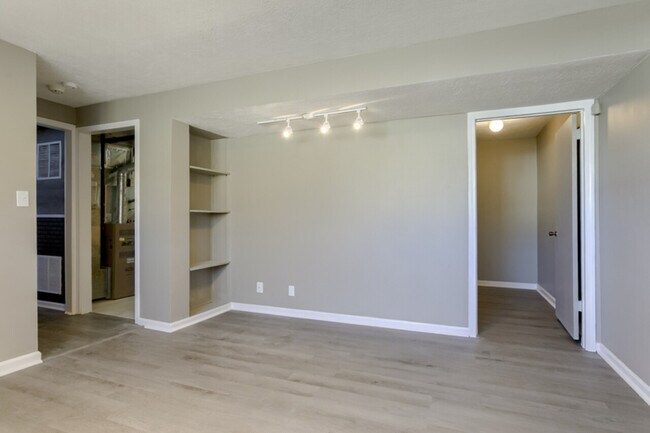 Building Photo - 5311 W. Goodwin Cir.