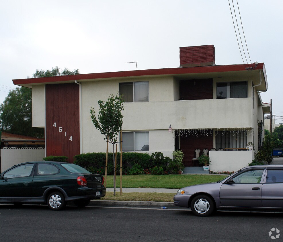 Foto del edificio - 4514 W 115th St