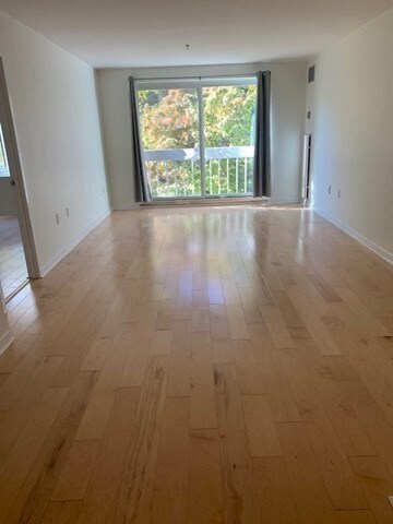 Foto principal - 950 Massachusetts Ave
