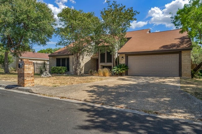 Building Photo - 2835 Quail Oak St San Antonio TX 78232