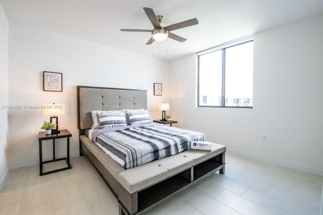 Foto del edificio - 3645 NW 36th St