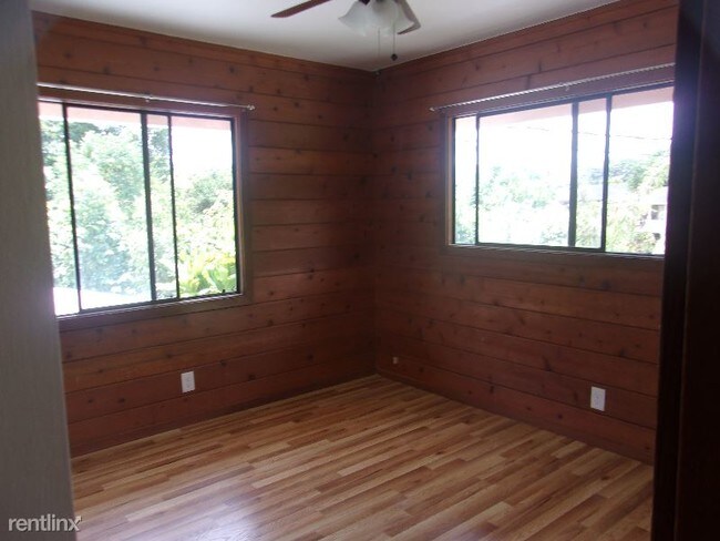 Building Photo - 3 br, 2 bath Apartment - 378 Pua Rd A Unit A