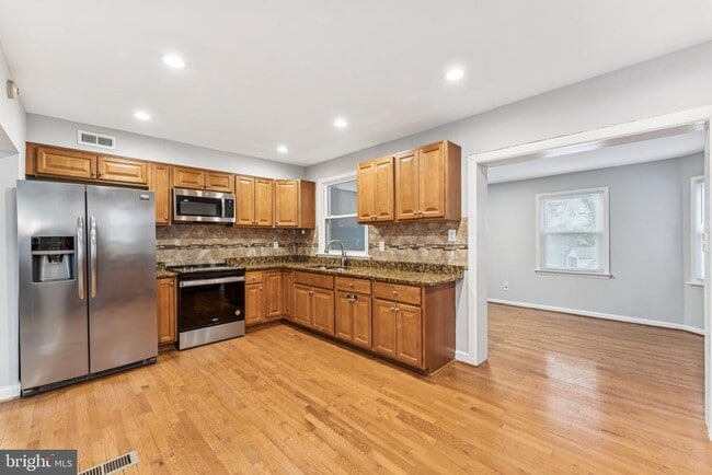 Foto del edificio - 3409 Southern Ave SE