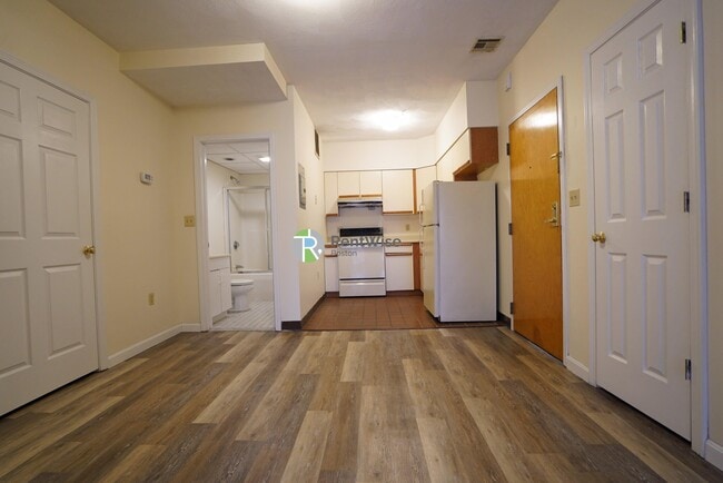 Photo - 81 Essex St Apartment