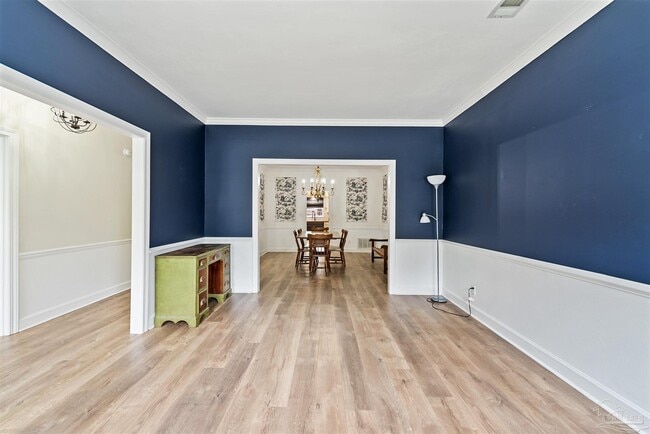 Foto del edificio - 1421 Lemhurst Rd