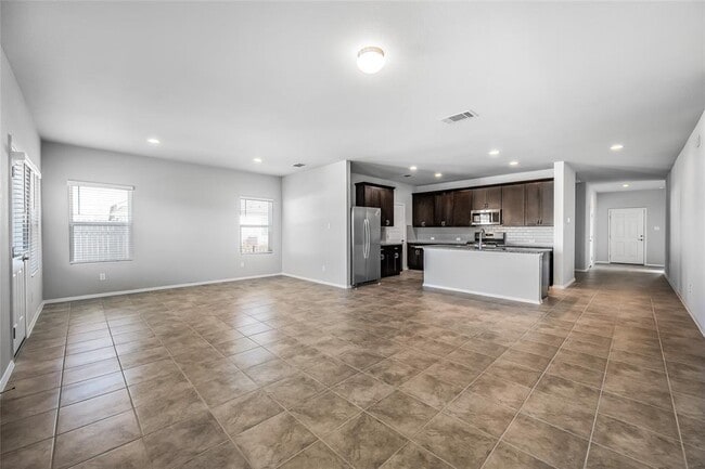 Foto del edificio - 311 Chesterfield Dr