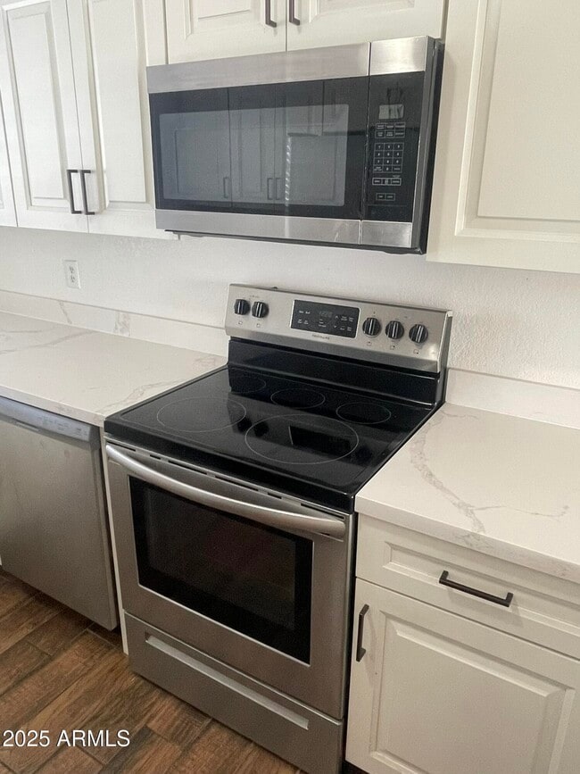 Foto del edificio - 3309 N 70th St