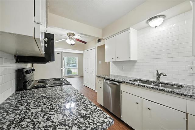 Foto del edificio - 103 W Brown St