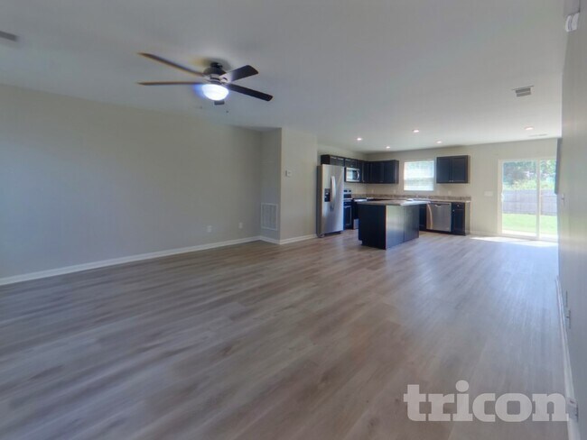 Foto del edificio - 120 Castlebrook Dr