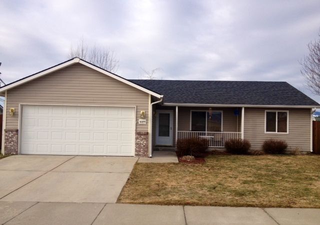 Primary Photo - 9275 N Ramsgate Ln