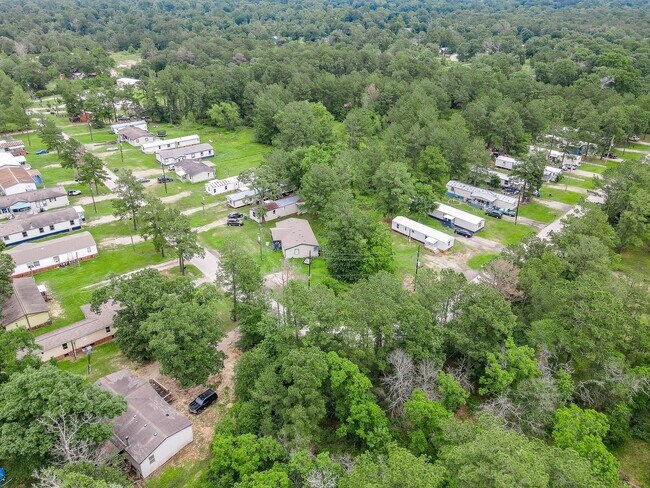 Foto del edificio - 12842 Roy Harris Loop